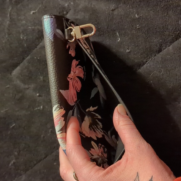 Steve Madden - Picture 3 of 3